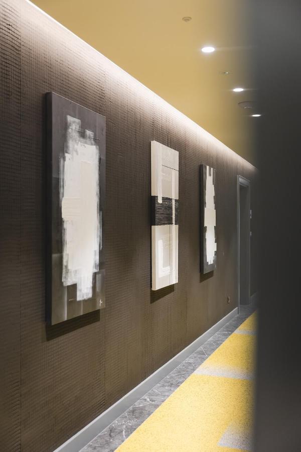 Signum Hotel Podgorica Exteriér fotografie